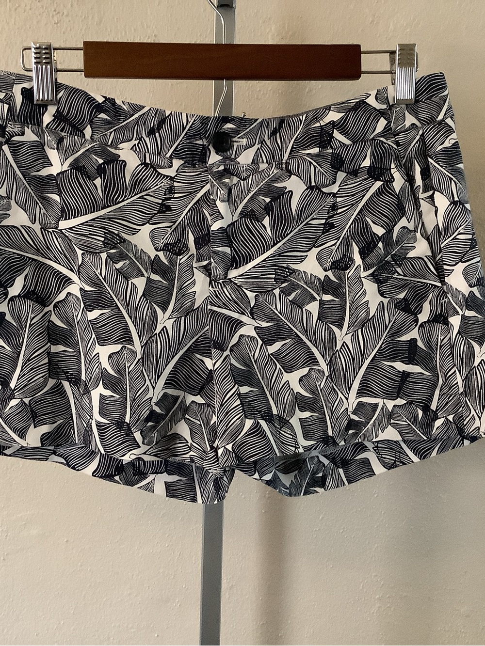 Banana Republic Women’s Shorts Size 4